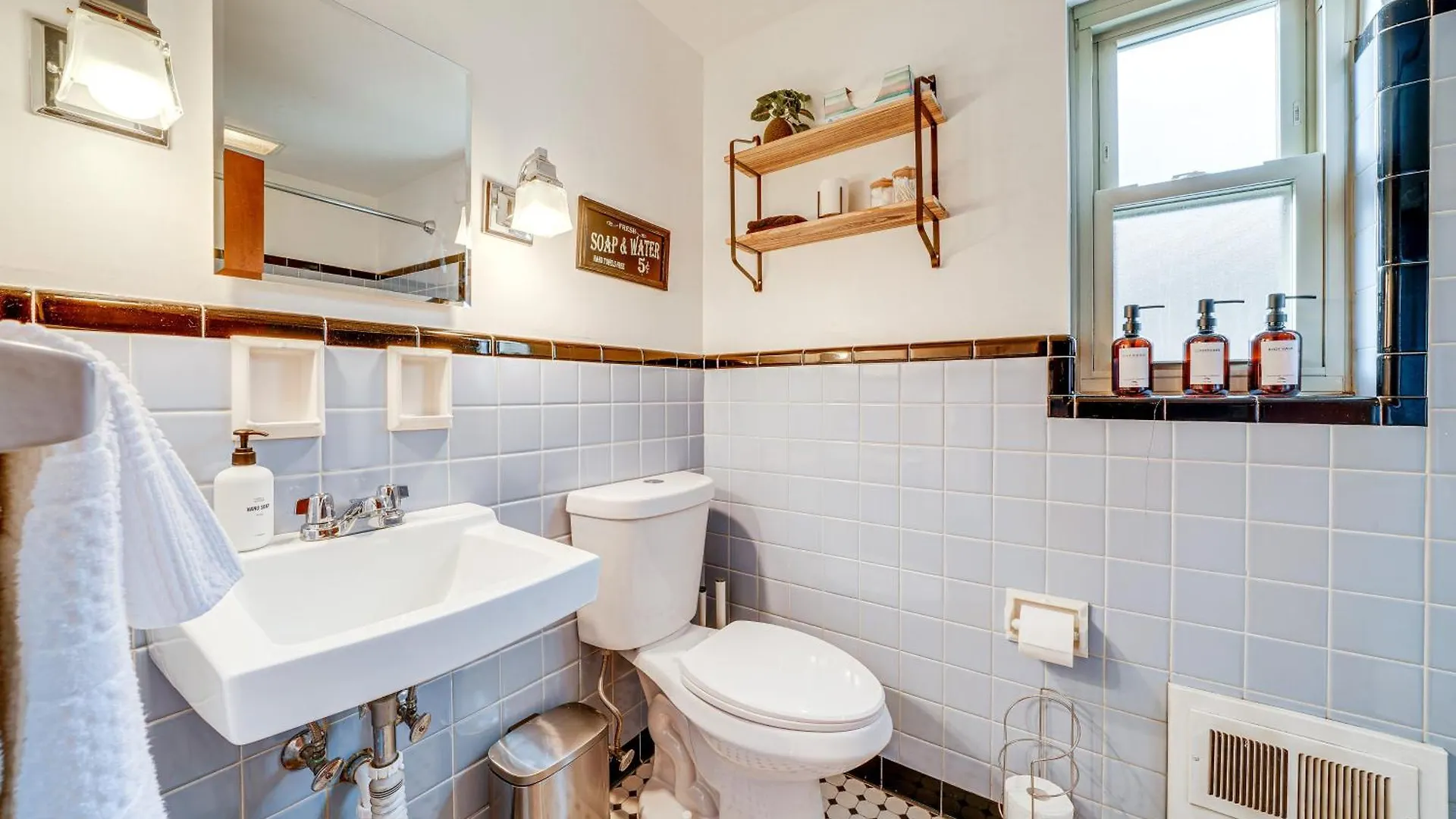 Spacious Pittsburgh Getaway About 2 Mi To Downtown! 0*,  Estados Unidos da América